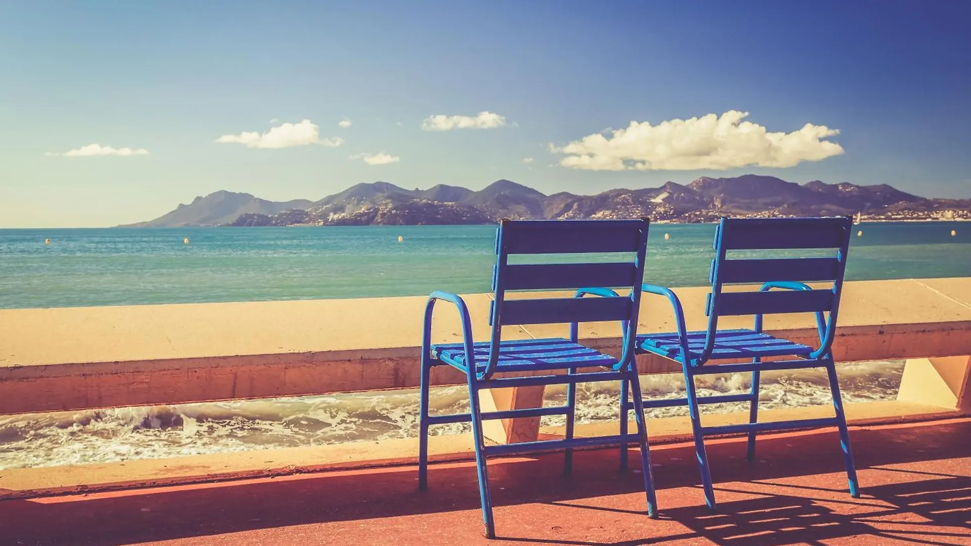 Modern Two Bedroom Apartment With Two Bathrooms, Just Behind The Carlton Cannes France